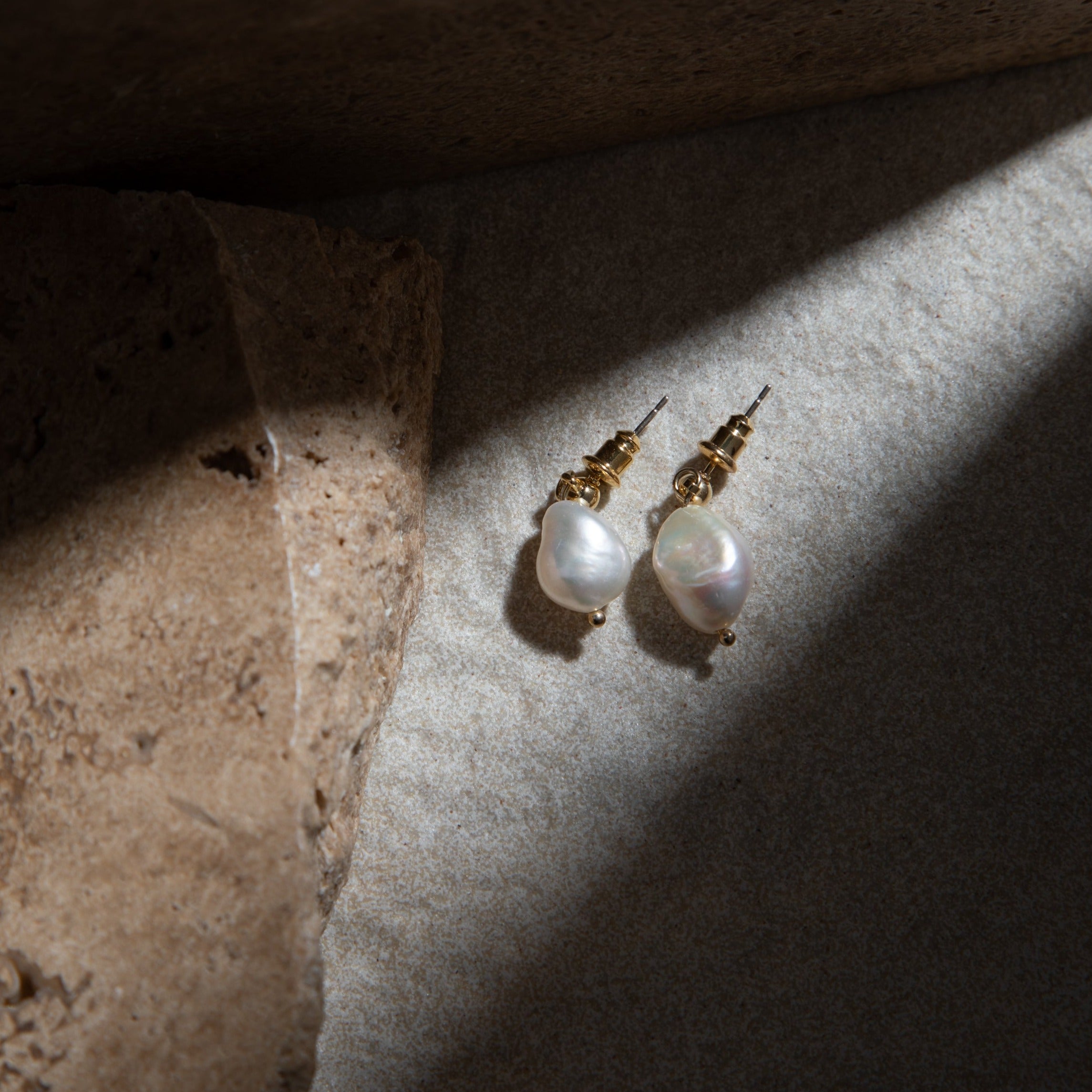 Lisa Earrings - Kymond & Co